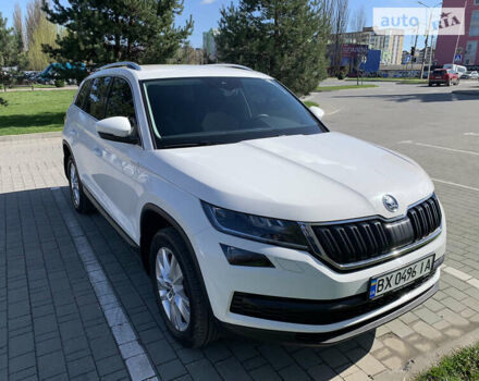 Шкода Kodiaq, объемом двигателя 1.97 л и пробегом 203 тыс. км за 25100 $, фото 3 на Automoto.ua