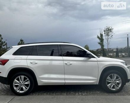 Шкода Kodiaq, об'ємом двигуна 1.98 л та пробігом 146 тис. км за 27700 $, фото 2 на Automoto.ua