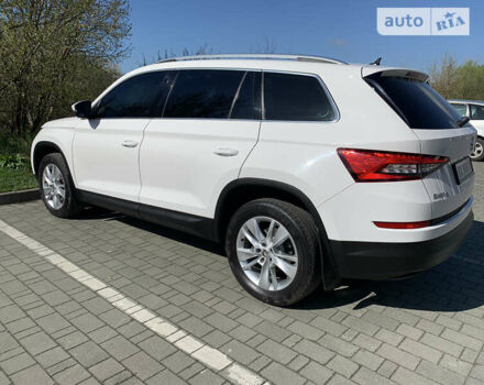 Шкода Kodiaq, объемом двигателя 1.97 л и пробегом 203 тыс. км за 25100 $, фото 9 на Automoto.ua