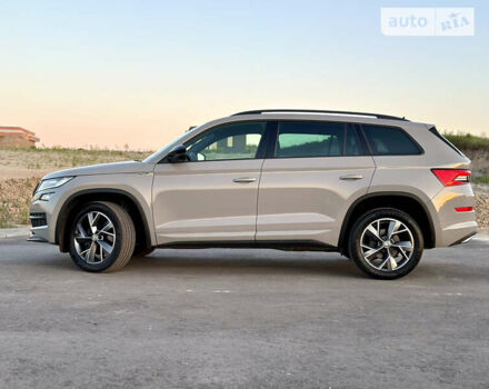 Шкода Kodiaq, об'ємом двигуна 2 л та пробігом 198 тис. км за 32999 $, фото 14 на Automoto.ua