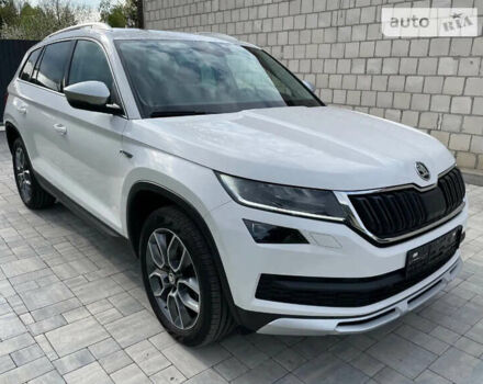 Шкода Kodiaq, объемом двигателя 2 л и пробегом 93 тыс. км за 35000 $, фото 2 на Automoto.ua