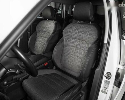 Шкода Kodiaq, об'ємом двигуна 2 л та пробігом 202 тис. км за 26500 $, фото 6 на Automoto.ua