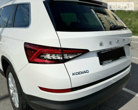 Шкода Kodiaq, объемом двигателя 1.97 л и пробегом 118 тыс. км за 31300 $, фото 23 на Automoto.ua