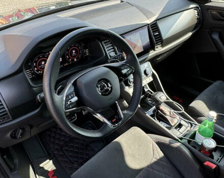 Шкода Kodiaq, объемом двигателя 1.97 л и пробегом 199 тыс. км за 34500 $, фото 9 на Automoto.ua