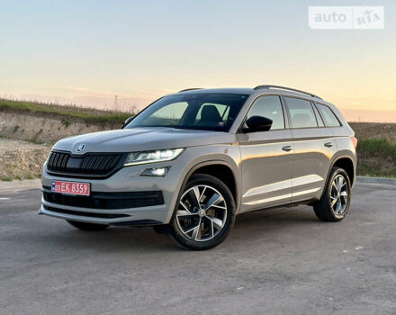 Шкода Kodiaq, об'ємом двигуна 2 л та пробігом 198 тис. км за 32999 $, фото 29 на Automoto.ua