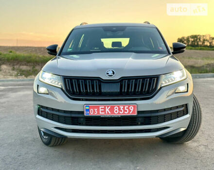 Шкода Kodiaq, об'ємом двигуна 2 л та пробігом 198 тис. км за 32999 $, фото 4 на Automoto.ua