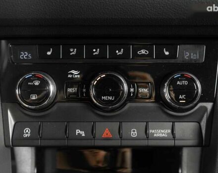 Шкода Kodiaq, об'ємом двигуна 2 л та пробігом 202 тис. км за 26500 $, фото 4 на Automoto.ua