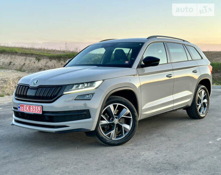 Шкода Kodiaq, об'ємом двигуна 2 л та пробігом 198 тис. км за 32999 $, фото 76 на Automoto.ua