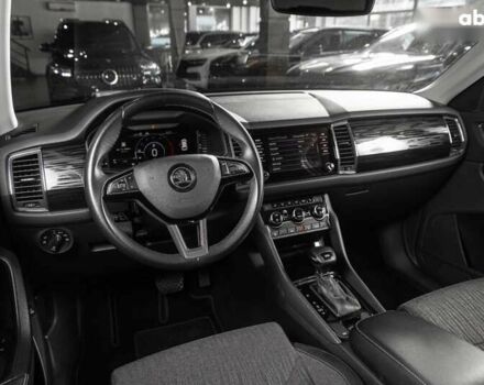 Шкода Kodiaq, об'ємом двигуна 2 л та пробігом 202 тис. км за 26500 $, фото 11 на Automoto.ua