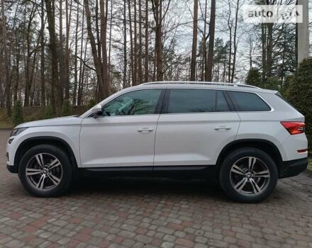 Шкода Kodiaq, объемом двигателя 1.97 л и пробегом 147 тыс. км за 32990 $, фото 12 на Automoto.ua