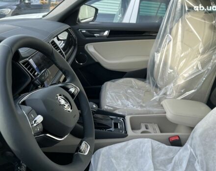 Шкода Kodiaq 2022 в Киеве на Automoto.ua Шкода Kodiaq, объемом двигателя 2 л и пробегом 0 тыс. км за 61296 $, фото 4 на Automoto.ua
