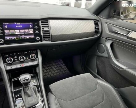 Шкода Kodiaq 2022 в Киеве на Automoto.ua Шкода Kodiaq, объемом двигателя 2 л и пробегом 54 тыс. км за 34900 $, фото 16 на Automoto.ua