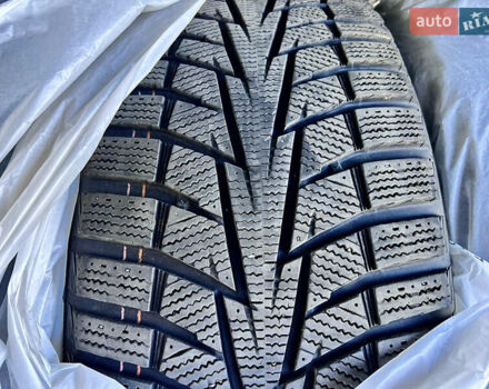 Шкода Kodiaq 2023 в Киеве на Automoto.ua Шкода Kodiaq, объемом двигателя 1.97 л и пробегом 80 тыс. км за 37997 $, фото 56 на Automoto.ua