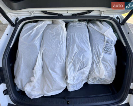 Шкода Kodiaq 2023 в Киеве на Automoto.ua Шкода Kodiaq, объемом двигателя 1.97 л и пробегом 80 тыс. км за 37997 $, фото 54 на Automoto.ua