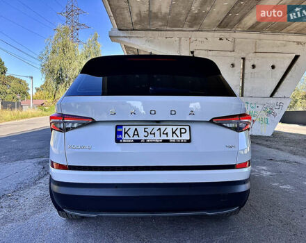 Шкода Kodiaq 2023 в Киеве на Automoto.ua Шкода Kodiaq, объемом двигателя 1.97 л и пробегом 80 тыс. км за 37997 $, фото 8 на Automoto.ua