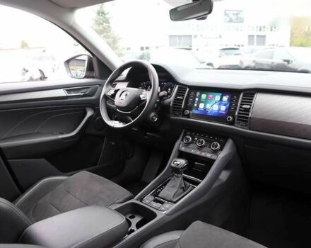Шкода Kodiaq 2023 в Киеве на Automoto.ua Шкода Kodiaq, объемом двигателя 2 л и пробегом 90 тыс. км за 39900 $, фото 15 на Automoto.ua