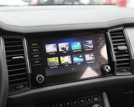 Шкода Kodiaq 2023 в Киеве на Automoto.ua Шкода Kodiaq, объемом двигателя 2 л и пробегом 90 тыс. км за 39900 $, фото 20 на Automoto.ua