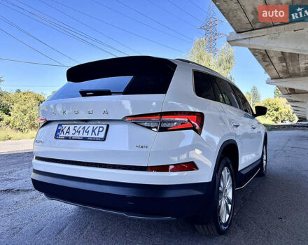 Шкода Kodiaq 2023 в Киеве на Automoto.ua Шкода Kodiaq, объемом двигателя 1.97 л и пробегом 80 тыс. км за 37997 $, фото 9 на Automoto.ua