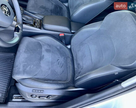 Шкода Kodiaq 2023 в Киеве на Automoto.ua Шкода Kodiaq, объемом двигателя 1.97 л и пробегом 80 тыс. км за 37997 $, фото 29 на Automoto.ua