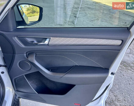 Шкода Kodiaq 2023 в Киеве на Automoto.ua Шкода Kodiaq, объемом двигателя 1.97 л и пробегом 80 тыс. км за 37997 $, фото 43 на Automoto.ua