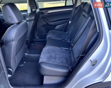 Шкода Kodiaq 2023 в Киеве на Automoto.ua Шкода Kodiaq, объемом двигателя 1.97 л и пробегом 80 тыс. км за 37997 $, фото 35 на Automoto.ua