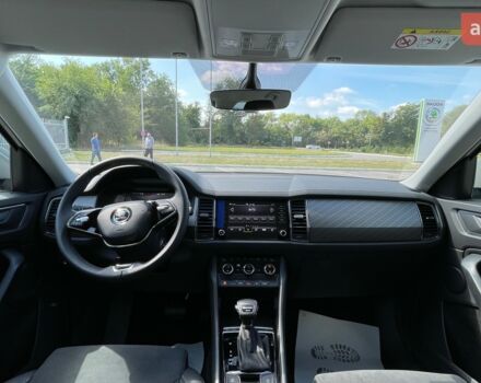 Шкода Kodiaq 2023 у Днепре (Днепропетровске) на Automoto.ua Шкода Kodiaq, об'ємом двигуна 1.97 л та пробігом 0 тис. км за 42997 $, фото 45 на Automoto.ua