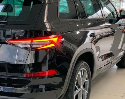 купить новое авто Шкода Kodiaq 2023 года от официального дилера Автоцентр AUTO.RIA Шкода фото