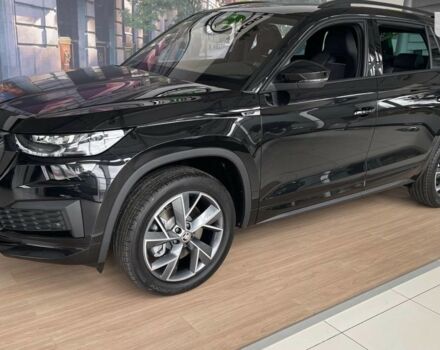 Шкода Kodiaq, об'ємом двигуна 1.97 л та пробігом 0 тис. км за 45696 $, фото 2 на Automoto.ua