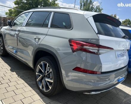 Шкода Kodiaq 2023 в Киеве на Automoto.ua Шкода Kodiaq, объемом двигателя 2 л и пробегом 0 тыс. км за 55318 $, фото 3 на Automoto.ua