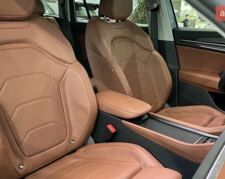купити нове авто Шкода Kodiaq 2024 року від офіційного дилера Прага Авто на Кільцевій Шкода фото