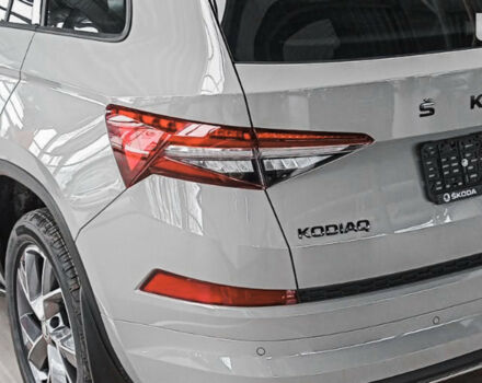 Шкода Kodiaq, об'ємом двигуна 1.97 л та пробігом 0 тис. км за 51114 $, фото 4 на Automoto.ua