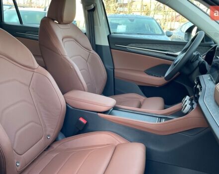 купити нове авто Шкода Kodiaq 2024 року від офіційного дилера Прага Авто на Кільцевій Шкода фото