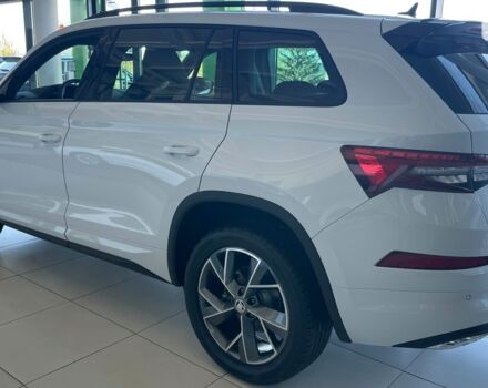 Шкода Kodiaq, об'ємом двигуна 1.97 л та пробігом 0 тис. км за 51348 $, фото 8 на Automoto.ua