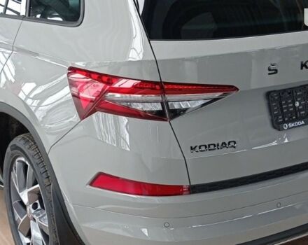 Шкода Kodiaq, об'ємом двигуна 1.97 л та пробігом 0 тис. км за 51114 $, фото 3 на Automoto.ua