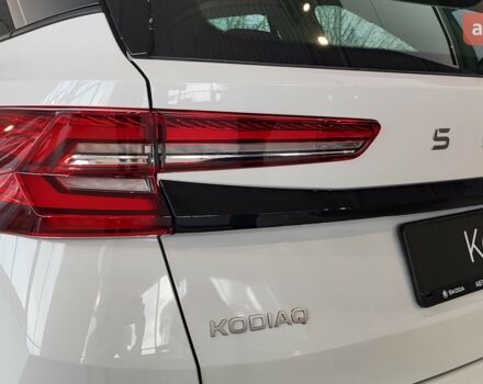 Шкода Kodiaq, об'ємом двигуна 1.97 л та пробігом 0 тис. км за 48121 $, фото 11 на Automoto.ua