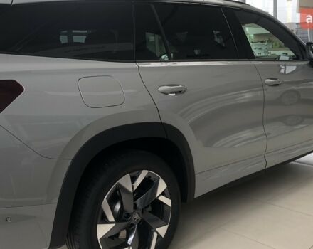 Шкода Kodiaq, об'ємом двигуна 1.97 л та пробігом 0 тис. км за 52765 $, фото 10 на Automoto.ua