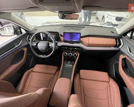 Шкода Kodiaq 2025 в Киеве на Automoto.ua Шкода Kodiaq, объемом двигателя 1.97 л и пробегом 0 тыс. км за 46303 $, фото 26 на Automoto.ua