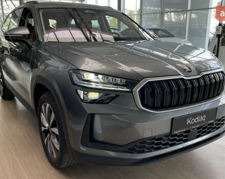 Шкода Kodiaq 2025 в Киеве на Automoto.ua Шкода Kodiaq, объемом двигателя 1.97 л и пробегом 0 тыс. км за 46303 $, фото 3 на Automoto.ua