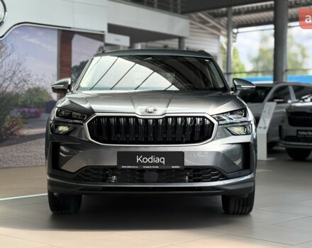 Шкода Kodiaq 2025 у Полтаві на Automoto.ua Шкода Kodiaq, об'ємом двигуна 1.98 л та пробігом 0 тис. км за 48811 $, фото 1 на Automoto.ua