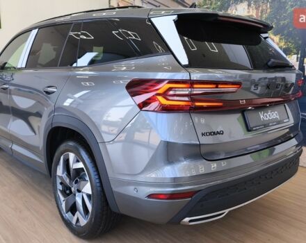Шкода Kodiaq, об'ємом двигуна 1.97 л та пробігом 0 тис. км за 52364 $, фото 5 на Automoto.ua