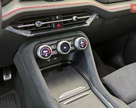 Шкода Kodiaq, об'ємом двигуна 1.98 л та пробігом 0 тис. км за 47234 $, фото 20 на Automoto.ua