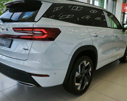Шкода Kodiaq 2025 у Кропивницькому (Кіровограді) на Automoto.ua Шкода Kodiaq, об'ємом двигуна 1.97 л та пробігом 0 тис. км за 51737 $, фото 3 на Automoto.ua