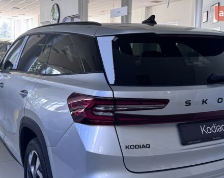 Шкода Kodiaq 2025 у Рівному на Automoto.ua Шкода Kodiaq, об'ємом двигуна 1.97 л та пробігом 0 тис. км за 51771 $, фото 3 на Automoto.ua