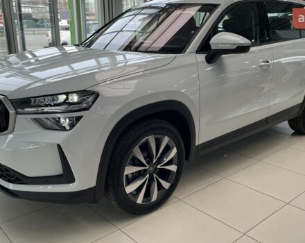Шкода Kodiaq 2025 в Киеве на Automoto.ua Шкода Kodiaq, объемом двигателя 1.97 л и пробегом 0 тыс. км за 46473 $, фото 3 на Automoto.ua
