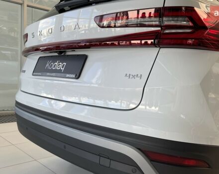 Шкода Kodiaq 2025 в Киеве на Automoto.ua Шкода Kodiaq, объемом двигателя 1.97 л и пробегом 0 тыс. км за 46260 $, фото 6 на Automoto.ua