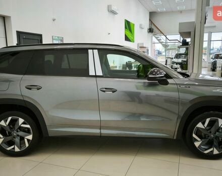 Шкода Kodiaq 2025 у Кропивницькому (Кіровограді) на Automoto.ua Шкода Kodiaq, об'ємом двигуна 1.97 л та пробігом 0 тис. км за 51737 $, фото 4 на Automoto.ua
