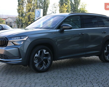 Шкода Kodiaq 2025 у Тернополі на Automoto.ua Шкода Kodiaq, об'ємом двигуна 1.98 л та пробігом 0 тис. км за 49145 $, фото 9 на Automoto.ua