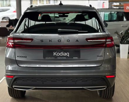 Шкода Kodiaq, об'ємом двигуна 1.97 л та пробігом 0 тис. км за 55444 $, фото 3 на Automoto.ua