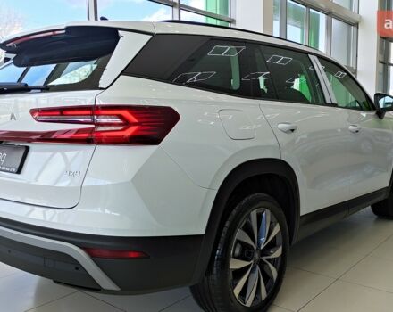 Шкода Kodiaq 2025 у Кропивницькому (Кіровограді) на Automoto.ua Шкода Kodiaq, об'ємом двигуна 1.98 л та пробігом 0 тис. км за 45605 $, фото 3 на Automoto.ua