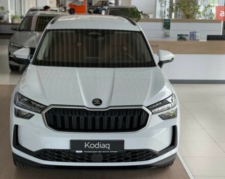 Шкода Kodiaq 2025 в Харькове на Automoto.ua Шкода Kodiaq, объемом двигателя 1.97 л и пробегом 0 тыс. км за 45874 $, фото 4 на Automoto.ua